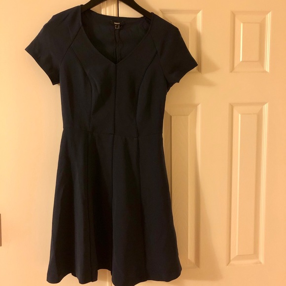 New Mexx V-Neck Dress in Nevy Size 34/US 4 - Picture 4 of 6